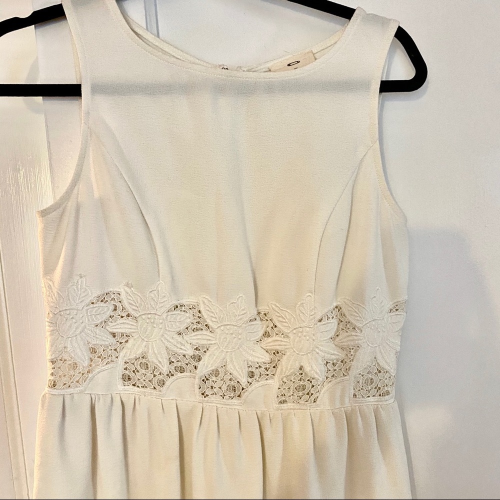 White Pins & Needles Dress - Picture 3 of 4